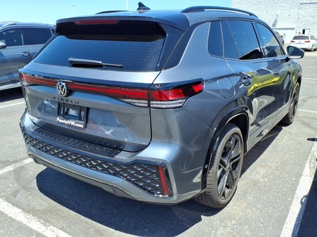 2026 Volkswagen Tiguan SE R-Line Black