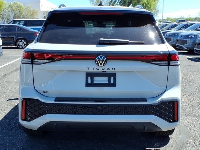 2026 Volkswagen Tiguan SE R-Line Black