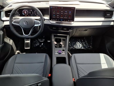 2026 Volkswagen Tiguan SE R-Line Black