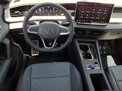 2026 Volkswagen Tiguan SE R-Line Black