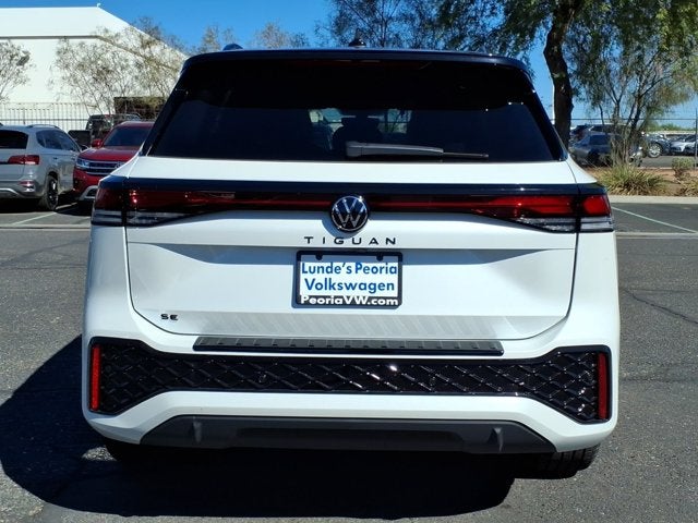 2026 Volkswagen Tiguan SE R-Line Black