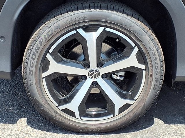 2025 Volkswagen Tiguan SE