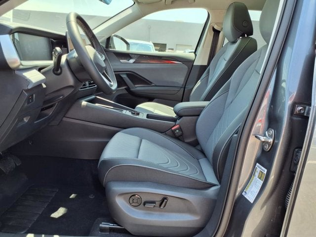 2025 Volkswagen Tiguan SE