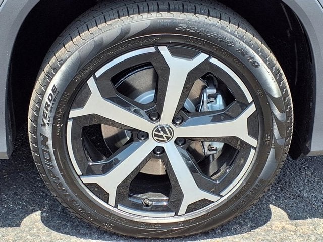 2025 Volkswagen Tiguan SE