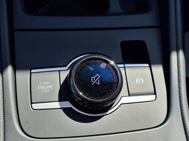 2025 Volkswagen Tiguan SE