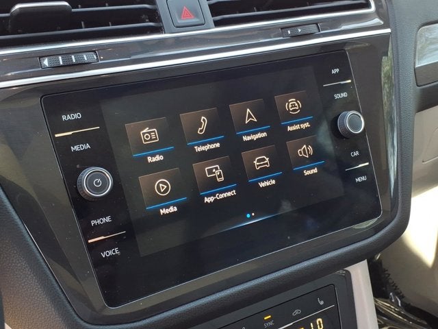 2023 Volkswagen Tiguan SE