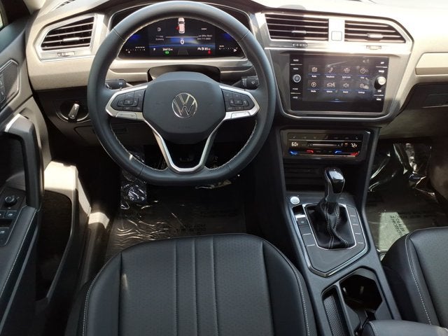 2023 Volkswagen Tiguan SE