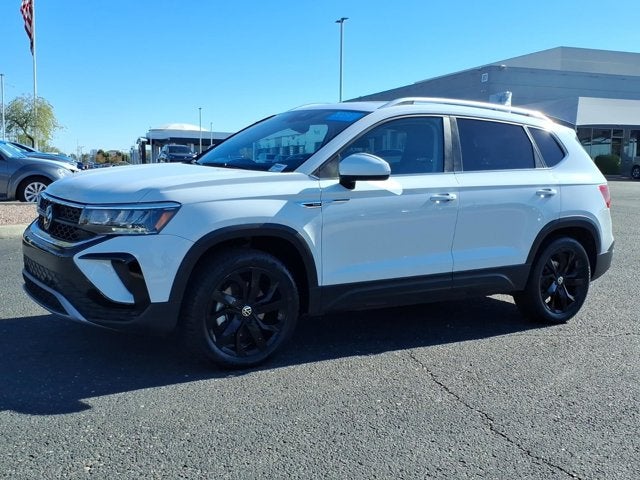 2023 Volkswagen Taos SE