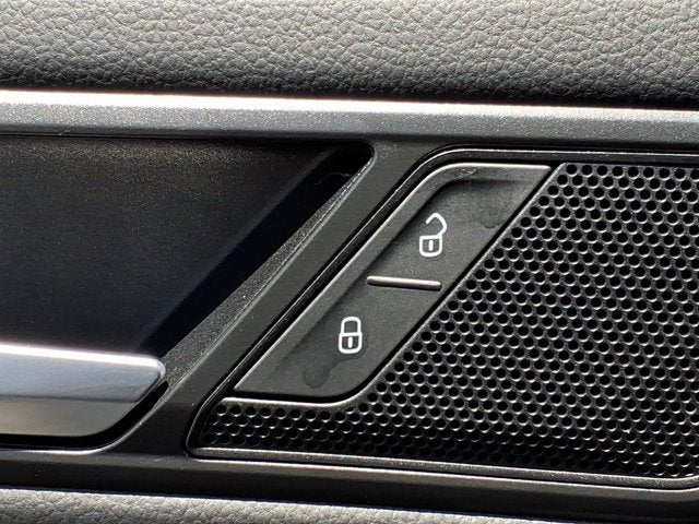 2023 Volkswagen Tiguan S