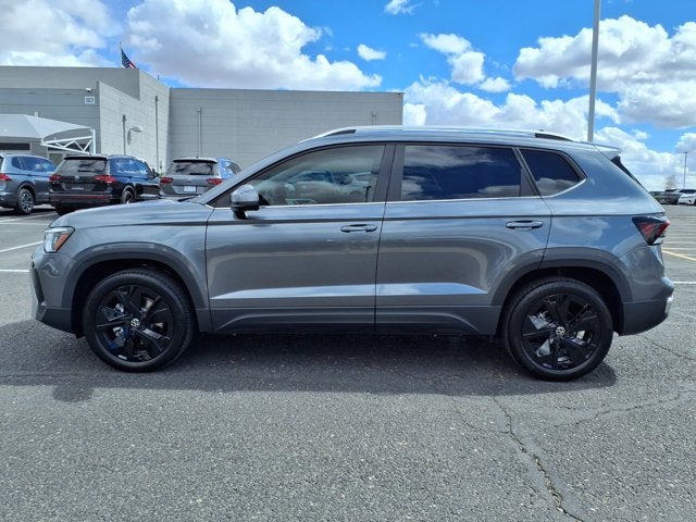 2026 Volkswagen Taos SE