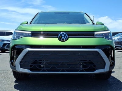 2026 Volkswagen Taos SE