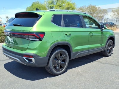 2026 Volkswagen Taos SE