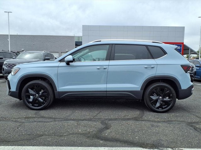 2026 Volkswagen Taos SE