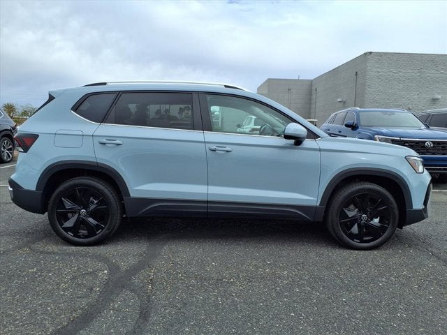 2026 Volkswagen Taos SE