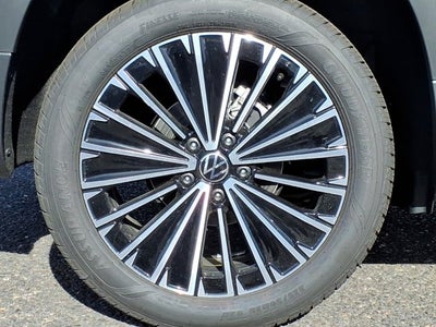 2026 Volkswagen Taos SE