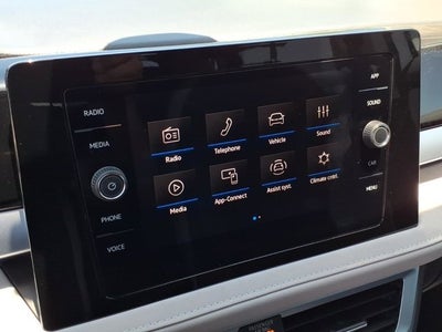 2025 Volkswagen Taos SE