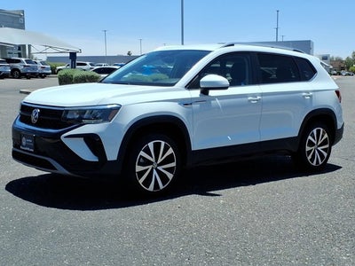 2023 Volkswagen Taos SE