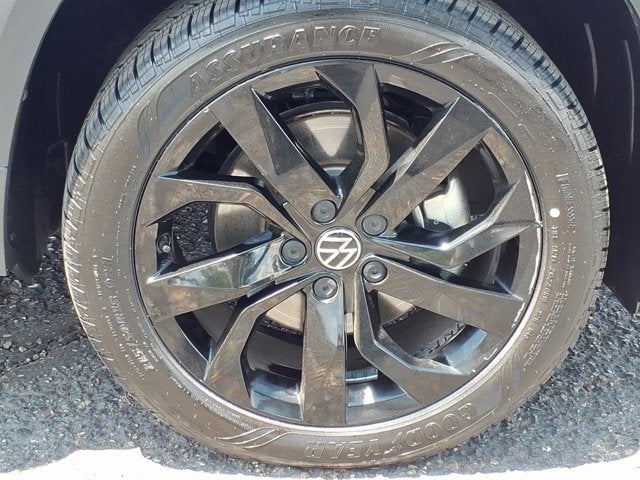 2023 Volkswagen Taos SE