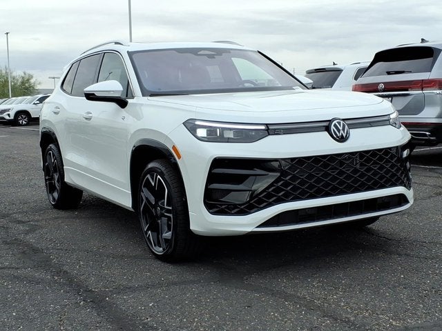 2026 Volkswagen Tiguan SEL R-Line Turbo