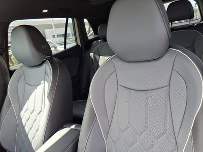 2026 Volkswagen Tiguan SEL R-Line Turbo