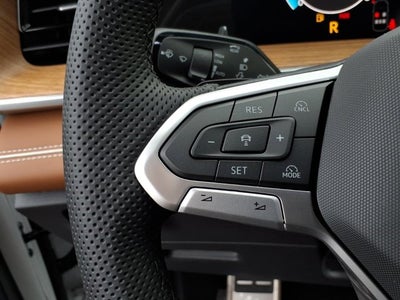 2026 Volkswagen Tiguan SEL R-Line Turbo