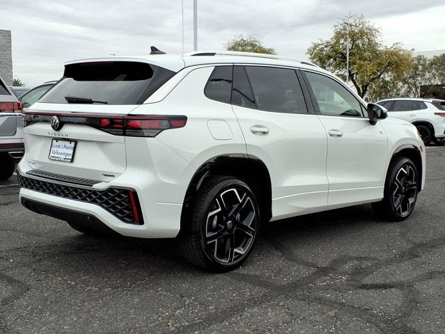 2026 Volkswagen Tiguan SEL R-Line Turbo