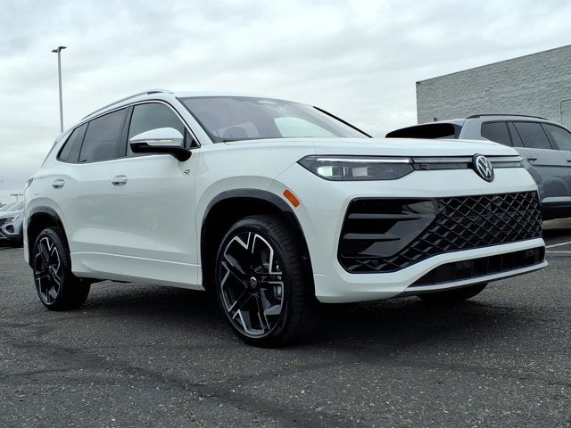 2026 Volkswagen Tiguan SEL R-Line Turbo