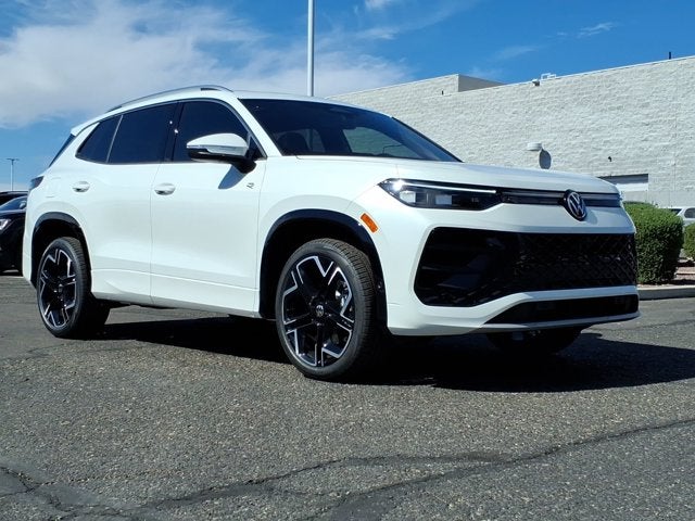 2026 Volkswagen Tiguan SEL R-Line Turbo