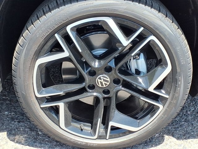 2026 Volkswagen Tiguan SEL R-Line Turbo