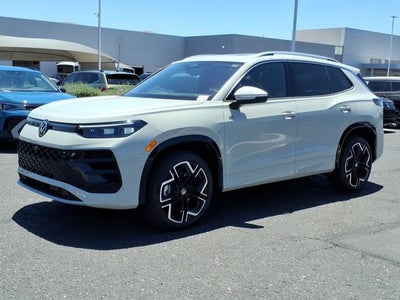2026 Volkswagen Tiguan SEL R-Line Turbo