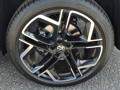 2026 Volkswagen Tiguan SEL R-Line Turbo