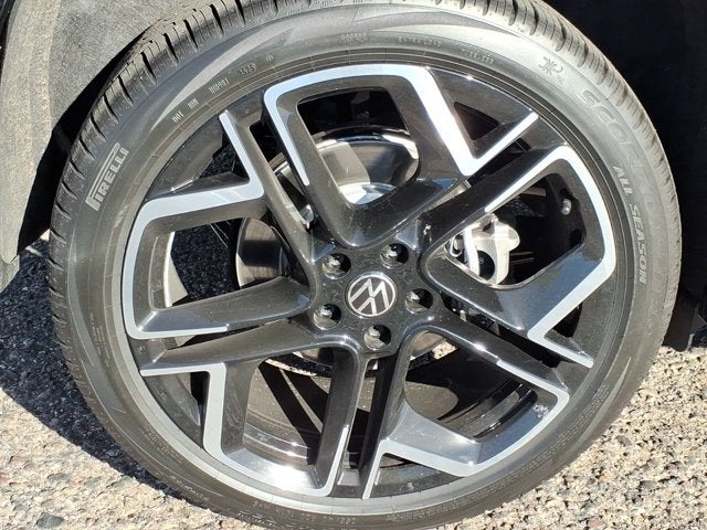 2026 Volkswagen Tiguan SEL R-Line Turbo