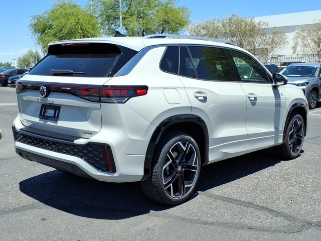 2026 Volkswagen Tiguan SEL R-Line Turbo