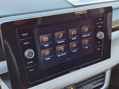 2025 Volkswagen Taos SE