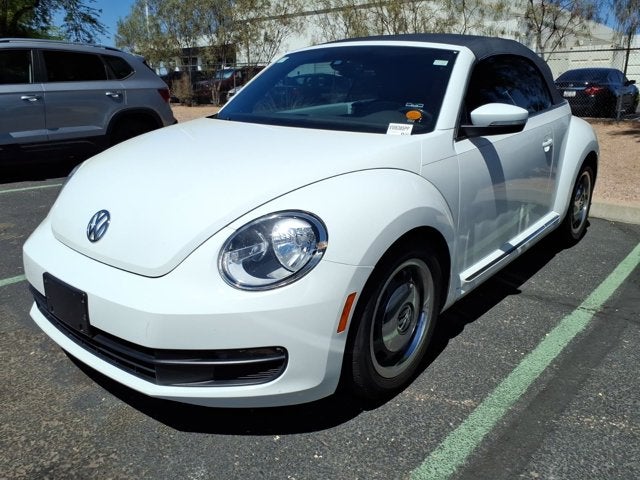 2016 Volkswagen Beetle Convertible 1.8T Denim PZEV