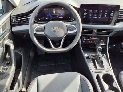 2027 Volkswagen Jetta SE