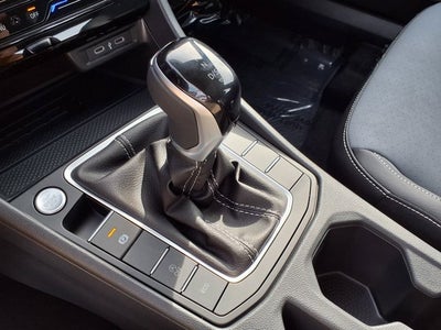 2027 Volkswagen Jetta SE