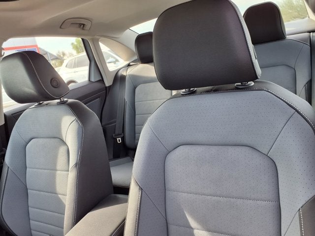 2027 Volkswagen Jetta SE