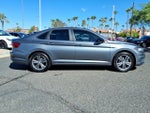 2019 Volkswagen Jetta R-Line