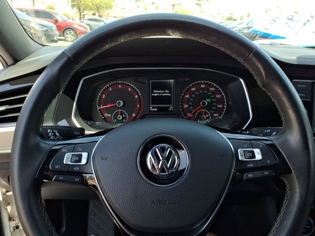 2020 Volkswagen Jetta R-Line