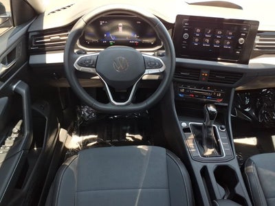 2025 Volkswagen Jetta SE