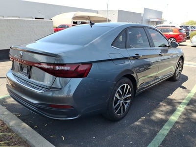 2025 Volkswagen Jetta SE