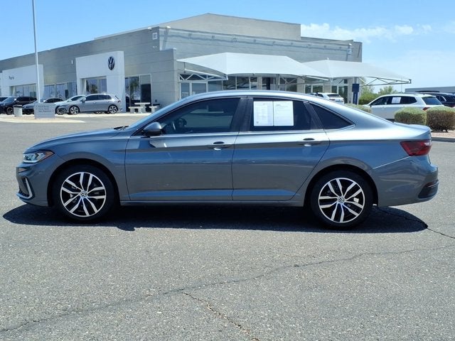 2025 Volkswagen Jetta SE