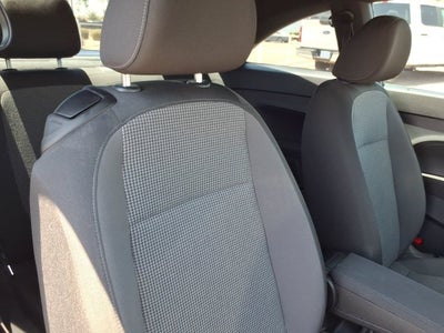 2018 Volkswagen Beetle 2.0T S
