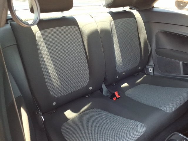 2018 Volkswagen Beetle 2.0T S