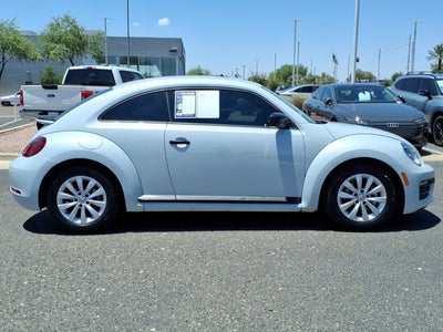 2018 Volkswagen Beetle 2.0T S