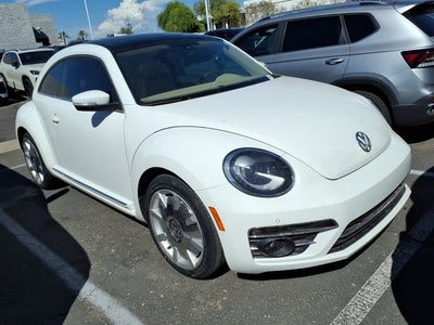 2019 Volkswagen Beetle SE