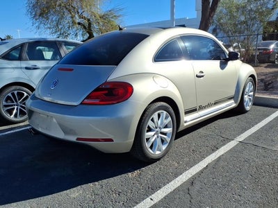 2013 Volkswagen Beetle 2.0L TDI w/Sun/Sound/Nav