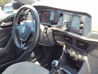 2020 Volkswagen Jetta R-Line