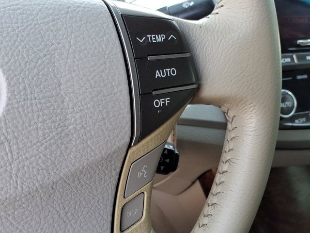 2012 Toyota Avalon Base